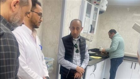 مدير «التأمين الصحي بالقاهرة» يتفقد عيادات شبرا والمقطم لتعزيز جودة الخدمات والانضباط مدير «التأمين الصحي بالقاهرة» يتفقد عيادات شبرا والمقطم لتعزيز جودة الخدمات والانضباط