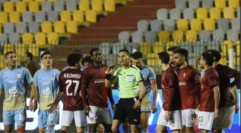 موعد جلسة الاستماع لحديث محمود وفا مع عاشور في مباراة الأهلي وسيراميكا كليوباترا موعد جلسة الاستماع لحديث محمود وفا مع عاشور في مباراة الأهلي وسيراميكا كليوباترا