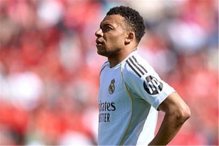 مبابي: نعيش عصر الاستهلاك المفرط.. ووجودي في ريال مدريد هبة من الله