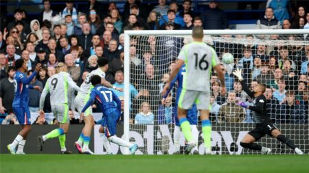فيديو | نيكو أوريلي يسجل هدف مانشستر سيتي الأول أمام تشيلسي