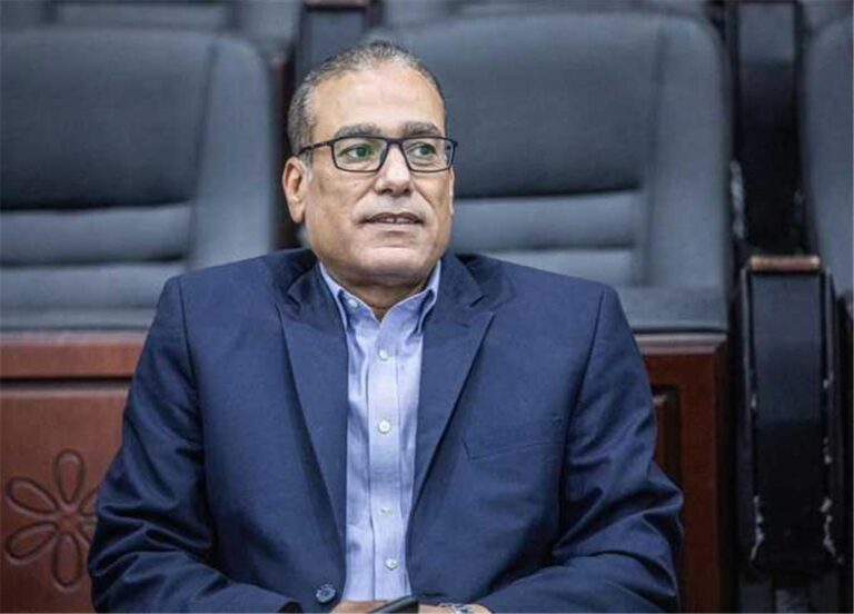 مصطفى عزام يرد على المنتقدين: تطلقون رصاصًا بلا وعي.. اتقوا الله