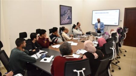 «الصحة» تعلن استقبال 16666 مكالمة عبر الخط الساخن 105 بنسبة استجابة 100% «الصحة» تعلن استقبال 16666 مكالمة عبر الخط الساخن 105 بنسبة استجابة 100%
