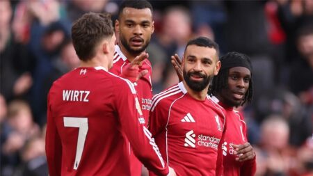 ليفربول يهدد مساعي برشلونة في التعاقد مع صفقة من الدوري الإنجليزي