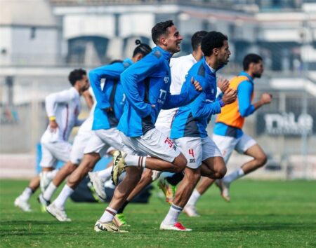 الزمالك يستأنف تدريباته استعدادًا لبيراميدز.. وفحص طبي للاعب الفريق الزمالك يستأنف تدريباته استعدادًا لبيراميدز.. وفحص طبي للاعب الفريق