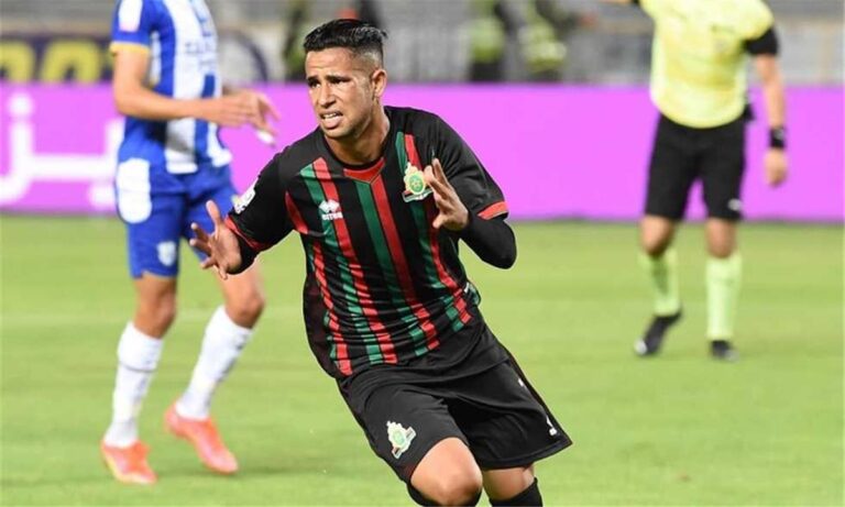 شوبير: إدارة الأهلي تتأثر بـالسوشيال ميديا.. وهذا موقف رضا سليم شوبير: إدارة الأهلي تتأثر بـالسوشيال ميديا.. وهذا موقف رضا سليم