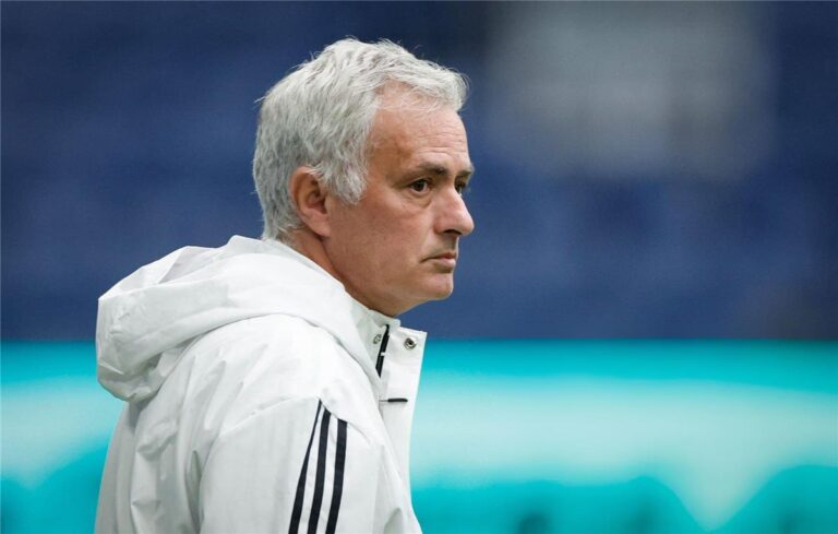 موقف جوزيه مورينيو من العودة لتدريب ريال مدريد موقف جوزيه مورينيو من العودة لتدريب ريال مدريد
