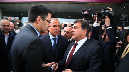 بارتوميو يهاجم لابورتا مجددًا: ما يقال عني يخدم مجلس برشلونة الحالي.. ورحيل ميسي فاجأني بارتوميو يهاجم لابورتا مجددًا: ما يقال عني يخدم مجلس برشلونة الحالي.. ورحيل ميسي فاجأني