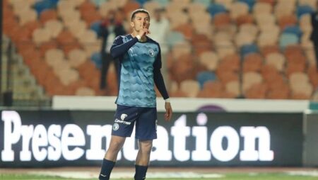 إصابة أسامة جلال في قمة الزمالك وبيراميدز.. وفحوصات تحدد مدة غيابه