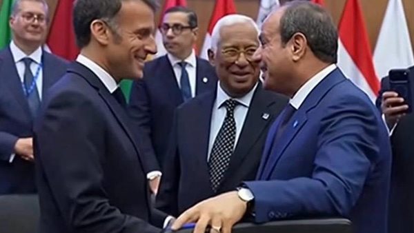 السيسي يلتقي قادة الاتحاد الأوربي بقبرص (صور) السيسي يلتقي قادة الاتحاد الأوربي بقبرص (صور)