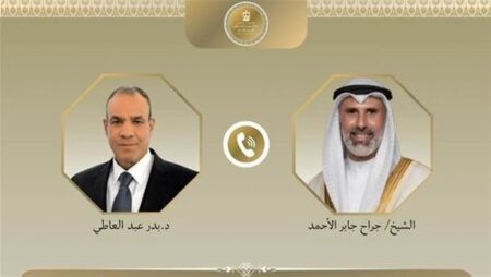 وزير الخارجية يبحث مع نظيره الكويتي مستجدات الأوضاع الإقليمية