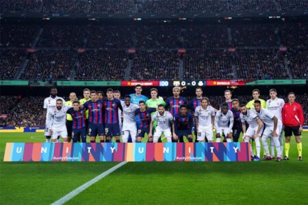 موندو تكشف سؤالين جدليين في برشلونة قبل الكلاسيكو بـ الدوري الإسباني