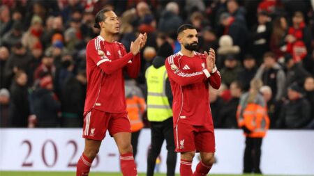 فان دايك عن إصابة محمد صلاح: أتمنى أن نراه مرة أخرى قبل نهاية الموسم