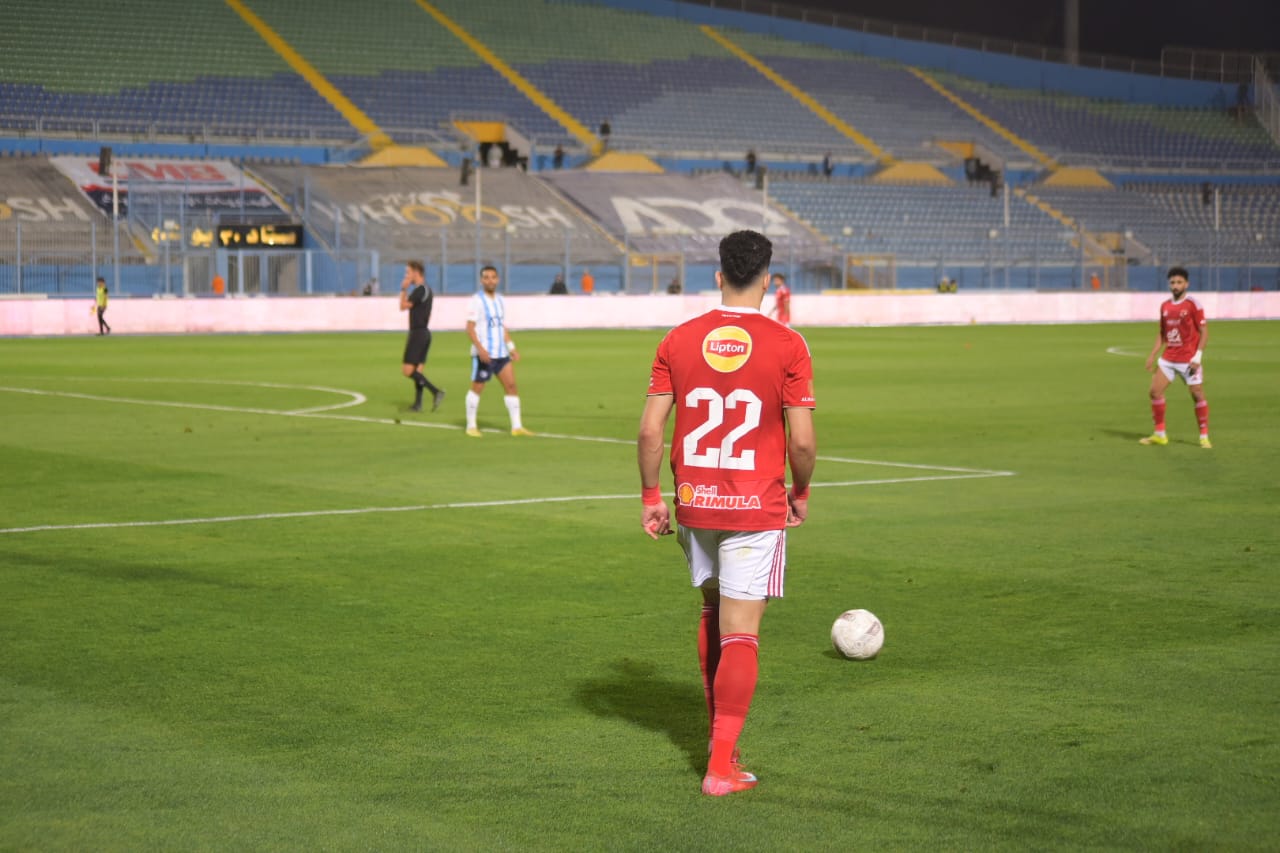 بيراميدز يمطر شباك الأهلي بثلاثية ويبقي علي حظوظه في المنافسة على الدوري