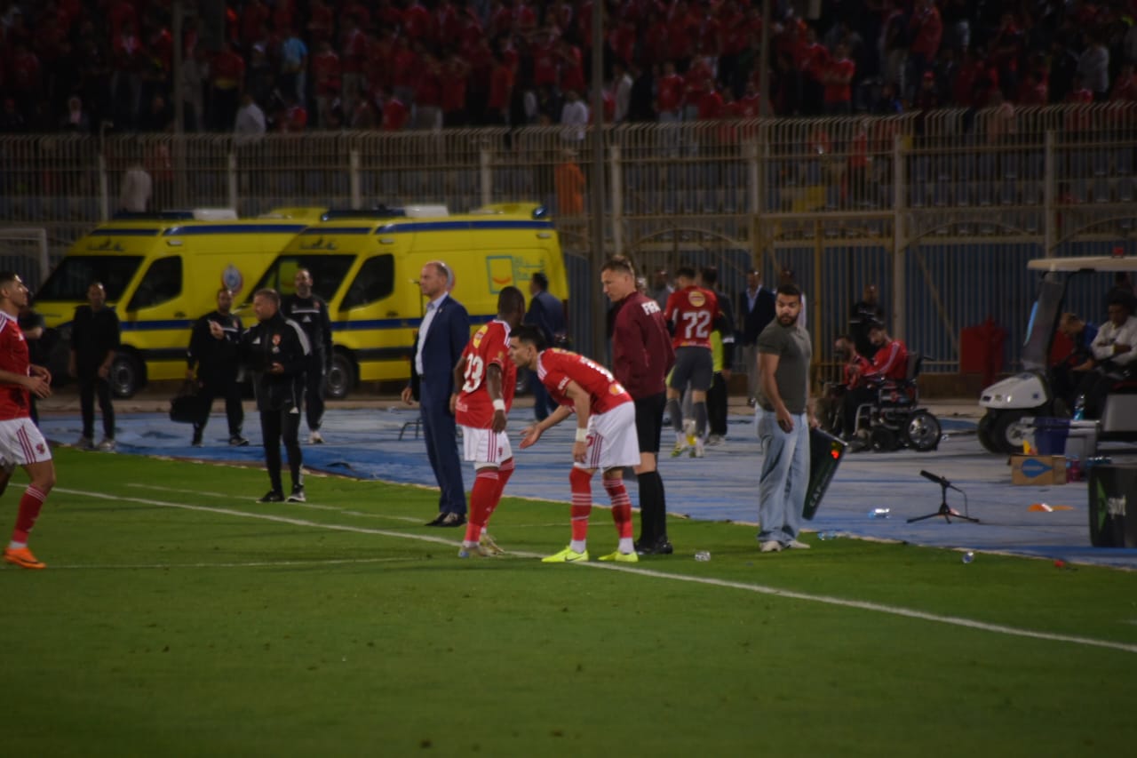 بيراميدز يمطر شباك الأهلي بثلاثية ويبقي علي حظوظه في المنافسة على الدوري