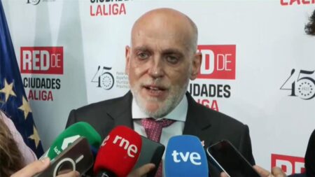 تيباس: أتمنى ألا يحسم برشلونة اللقب في الكلاسيكو.. وأرحب بمدرب ريال مدريد المحتمل