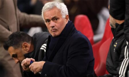 ريال مدريد يترقب.. بنفيكا يتخذ أولى خطوات رحيل مورينيو