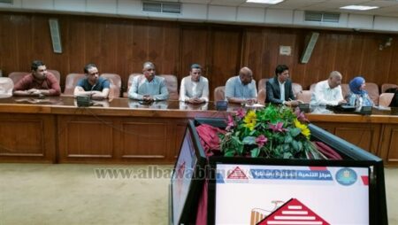 وزارة التنمية المحلية تطلق برنامجاً تدريبياً للعاملين بإدارات البيئة بالمحافظات