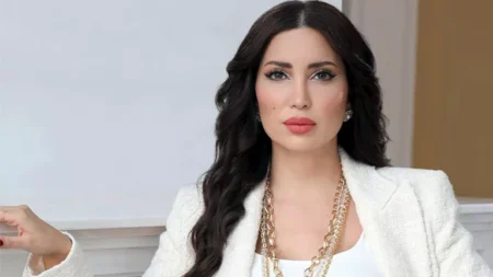 تحمل أوزان ثقيلة..نسرين طافش تؤدي تمارين شاقة داخل الجيم- فيديو