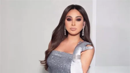 إليسا تدعم عزيز الشافعي بعد الهجوم بسبب أغنية "بحرية"