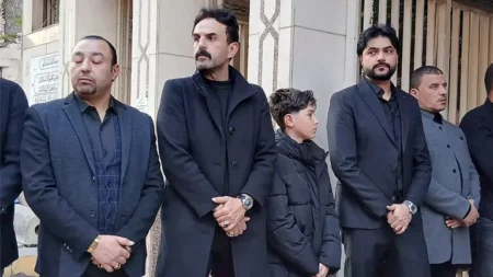 الصور الأولى من عزاء والد السيناريست محمود حمدان