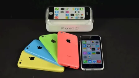 عودة iPhone 5C إلى الواجهة مجددا.. ما سر اهتمام جيل "زد" بالهاتف القديم؟ عودة iPhone 5C إلى الواجهة مجددا.. ما سر اهتمام جيل "زد" بالهاتف القديم؟