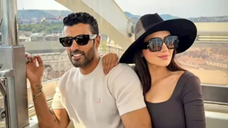 من التلفريك.. محمد سامي ومي عمر في جولة رومانسية بالنمسا من التلفريك.. محمد سامي ومي عمر في جولة رومانسية بالنمسا