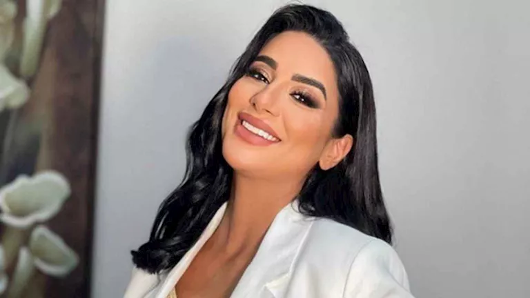 بالأحمر الناري.. هكذا نسقت جوري بكر إطلالتها بالأحمر الناري.. هكذا نسقت جوري بكر إطلالتها