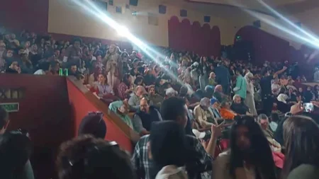 بالصور| إقبال جماهيري على عروض مهرجان الإسكندرية للفيلم القصير والقاعات كاملة العدد بالصور| إقبال جماهيري على عروض مهرجان الإسكندرية للفيلم القصير والقاعات كاملة العدد