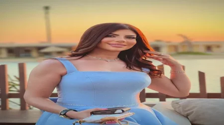 أميرة فتحي بإطلالة مميزة.. كيف نسقتها؟