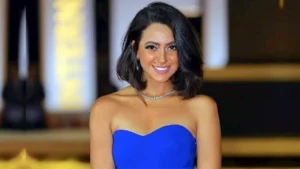 هند عبد الحليم بفستان جذاب.. تفاصيل اللوك