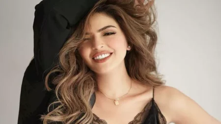 ميرنا جميل تكشف مشهد وقوعها خلال تصوير مشهد بمسلسل "اللعبة 5"-فيديو