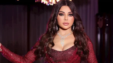 أغرب إطلالات هيفاء وهبي على مر السنوات.. كيف نسقتها؟
