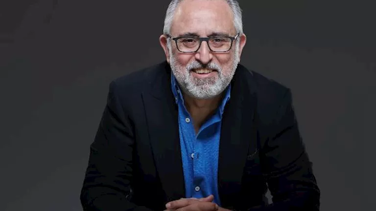 تامر كروان يحصد جائزة أفضل موسيقى تصويرية عن حكاية نرجس' تامر كروان يحصد جائزة أفضل موسيقى تصويرية عن حكاية نرجس'