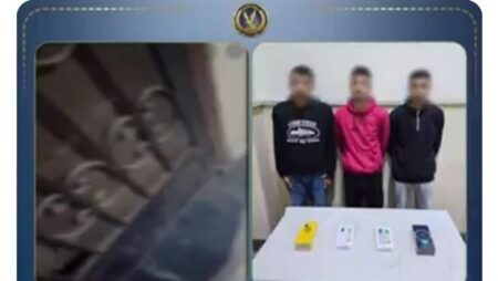 ضبط 3 عاطلين استولوا على هواتف محمولة من مندوب شركة تسويق بالعبور