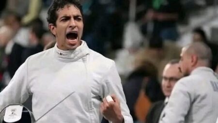 أحمد هشام يحقق الميدالية البرونزية ببطولة العالم للناشئين والشباب للسلاح بالبرازيل