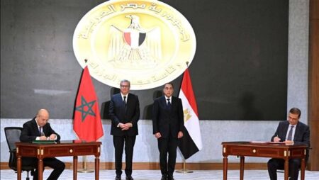 مصر والمغرب يوقعان مذكرة تفاهم لمكافحة التصحر