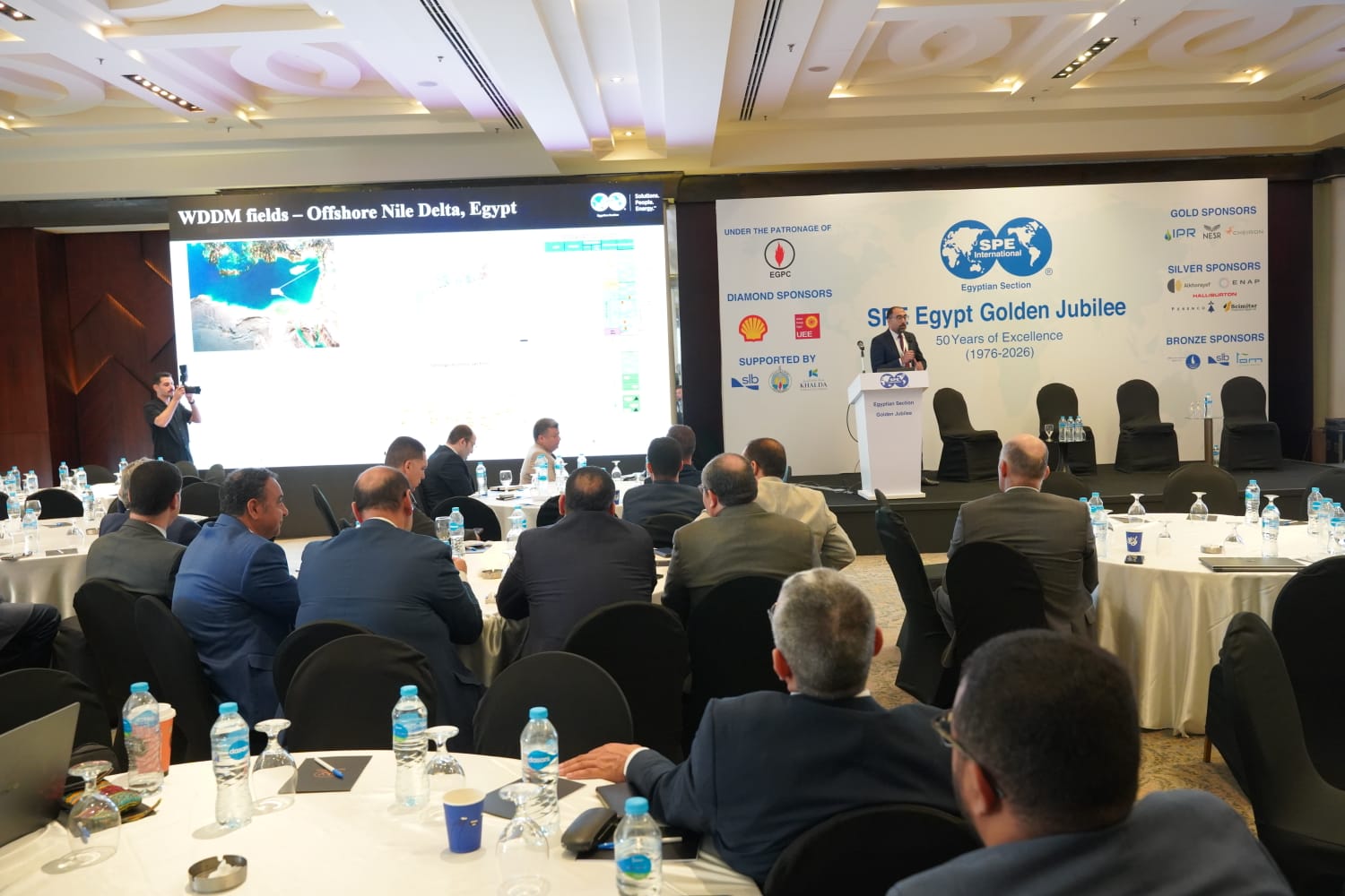 ورشـة «SPE مصر» تستعرض استراتيجيات مبتكرة لتعظيم احتياطيات مصر من البترول والغاز بحضور رئيسة الجمعية العالمية 7 ورشـة «SPE مصر» تستعرض استراتيجيات مبتكرة لتعظيم احتياطيات مصر من البترول والغاز بحضور رئيسة الجمعية العالمية