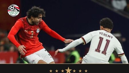 طبيب المنتخب يكشف تفاصيل إصابة عيسى وهاني