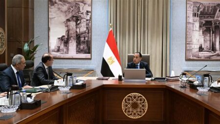 رئيس الوزراء يتابع الموقف التنفيذي لمشروع تنمية وتطوير مدينة المعرفة بالعاصمة الجديدة