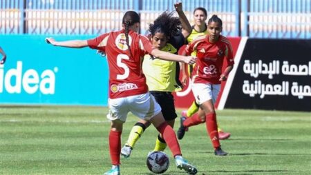 قمة نارية بين الأهلي ووادي دجلة.. صراع الوصافة يشعل الجولة في دوري الكرة النسائية
