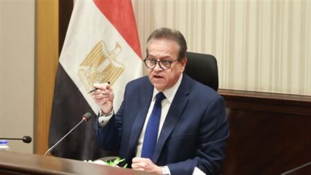 وزير الصحة يتابع أداء لجنة المسؤولية الطبية ويوجه بسرعة حسم 335 شكوى