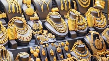 تراجع أسعار الذهب في مصر.. عيار 21 يخسر 50 جنيها