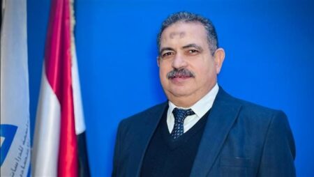 توطين صناعة الدواء يحقق بدائل محلية ويحد من تأثير سعر الدولار على المواطنين توطين صناعة الدواء يحقق بدائل محلية ويحد من تأثير سعر الدولار على المواطنين