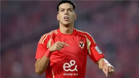 طبيب الأهلي: إمام عاشور تعرض لكدمة شديدة في الركبة طبيب الأهلي: إمام عاشور تعرض لكدمة شديدة في الركبة