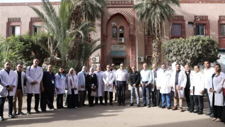 وزير الصحة يتفقد مشروع تطوير مستشفى أم المصريين