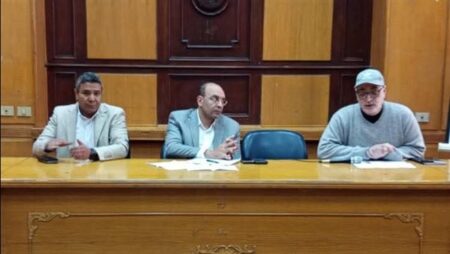 رئيس«صحة القاهرة» يعقد اجتماعآ لمديري المستشفيات لمتابعة جودة الخدمات