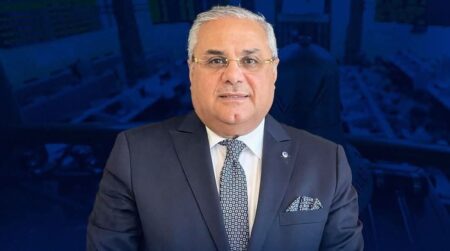 هاشم السيد: نستهدف قيد 20 شركة حكومية قبل نهاية أبريل.. والطروحات لتعزيز الحوكمة لا البيع