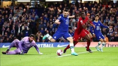 تاريخ مواجهات ليفربول وتشيلسي.. تفوق أحمر في صراع الكبار بالدوري الإنجليزي