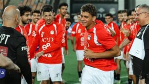 كم سيدفع برشلونة للأهلي بعد حسم صفقة حمزة عبدالكريم؟