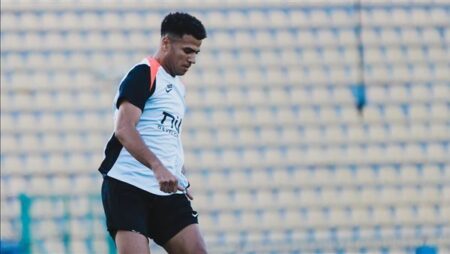 أحمد ربيع: لاعبو الزمالك في قمة التركيز قبل نهائي الكونفدرالية
